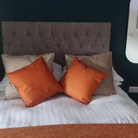 Free Derry Apartments Eksteriør bilde